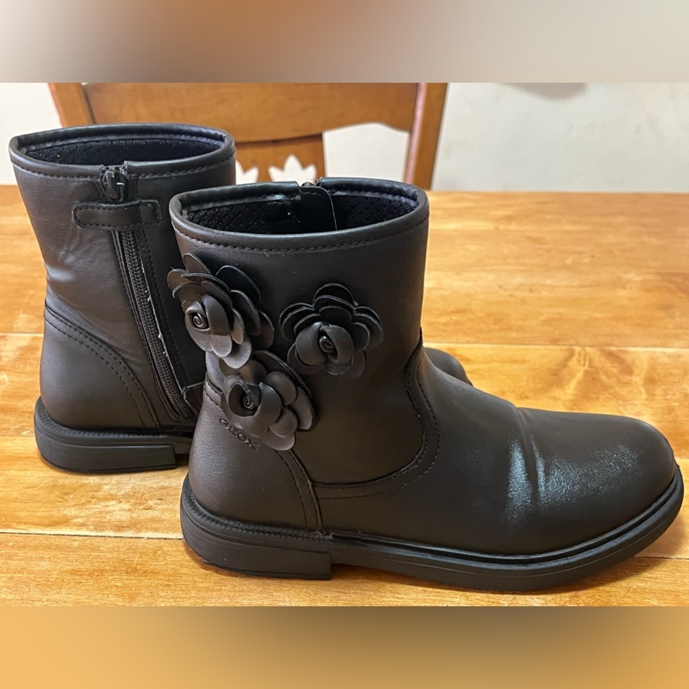 GEOX Eclair kids boots size 34